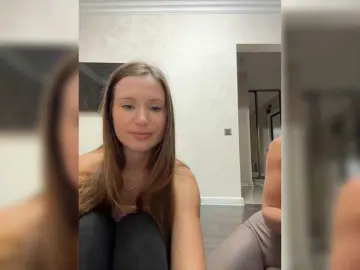 Shymiaa1  live sex cam