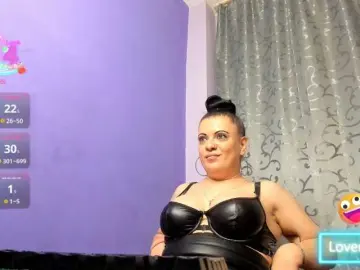 AdriannaLyly  live sex cam