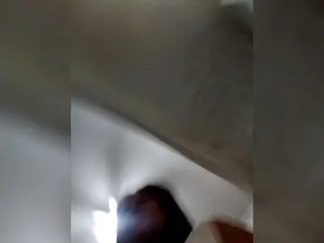 Chatty22  live sex cam