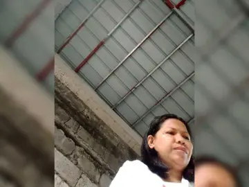 Chatty22  live sex cam