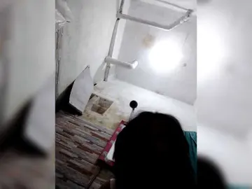 Chatty22  live sex cam