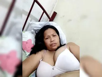Chatty22  live sex cam
