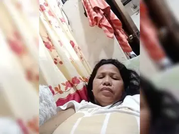 Chatty22  live sex cam