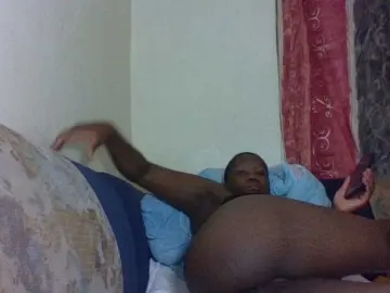 Creamier25  live sex cam