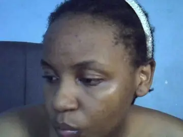 GoldenGoddess1  live sex cam