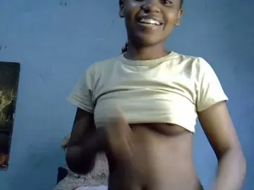 GoldenGoddess1  live sex cam