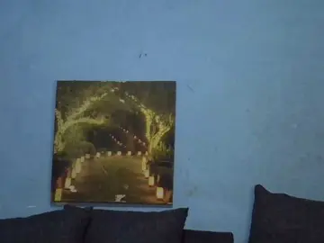 GoldenGoddess1  live sex cam