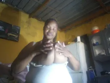 Melonboobs1  live sex cam
