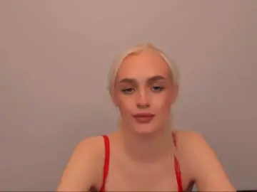 OliviaKisss3  live sex cam