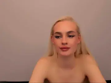 OliviaKisss3  live sex cam