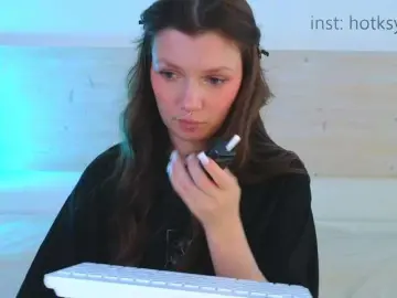 Hotksy  live sex cam