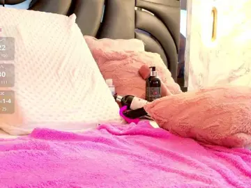 IrisRoss  live sex cam