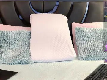 IrisRoss  live sex cam