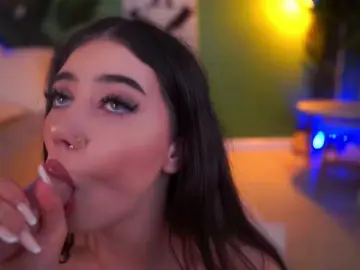 LexiSolene  live sex cam