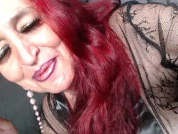 Lucy-mature  live sex cam