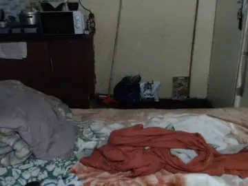 Mydreamgirrl  live sex cam