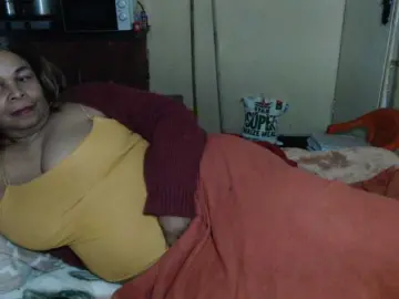 Mydreamgirrl  live sex cam