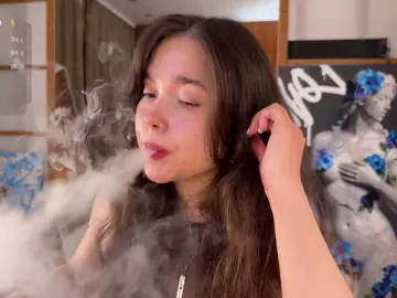 PlumyBun  live sex cam