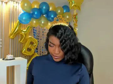 SavannahStorm  live sex cam