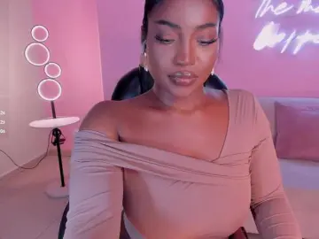 SavannahStorm  live sex cam