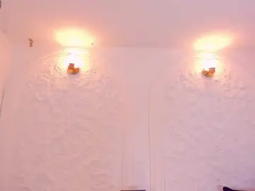 SavannahStorm  live sex cam