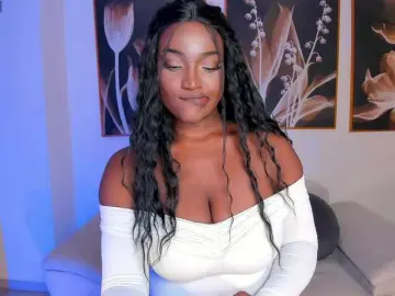 SavannahStorm  live sex cam