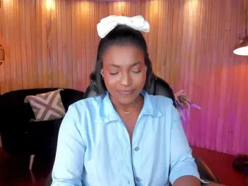 SavannahStorm  live sex cam