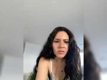 Meko-hzu  live sex cam