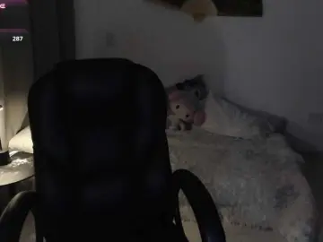 Meko-hzu  live sex cam