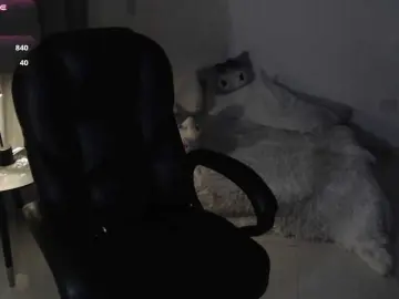 Meko-hzu  live sex cam