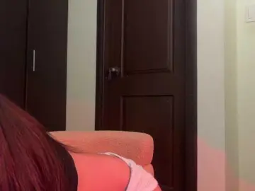 Luna-luna  live sex cam