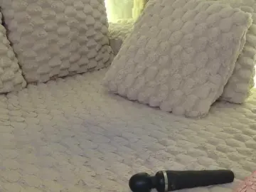 Moniqque  live sex cam