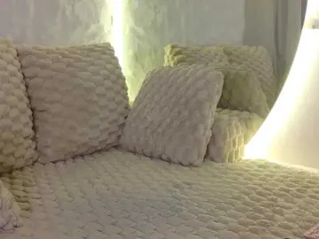 Moniqque  live sex cam