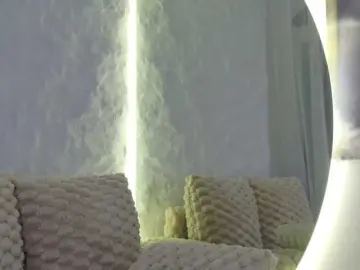 Moniqque  live sex cam