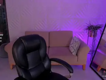 MorganHicks  live sex cam