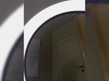 Avolood  live sex cam