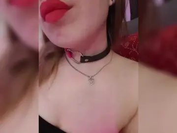 Elaizza  live sex cam