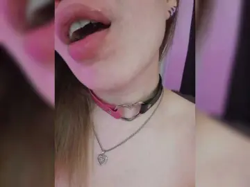 Elaizza  live sex cam