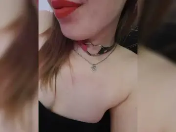 Elaizza  live sex cam