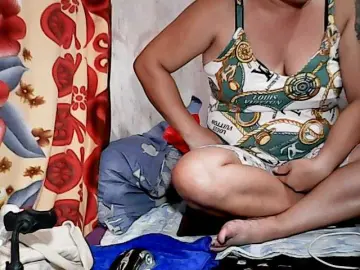 Lovelylovelybabexx  live sex cam