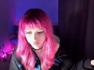 Mnepohuyy  live sex cam