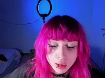 Mnepohuyy  live sex cam