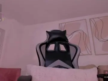 EllaClark  live sex cam