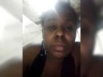 Hotbeib  live sex cam