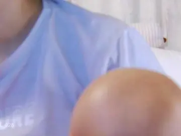 MarilynStone  live sex cam