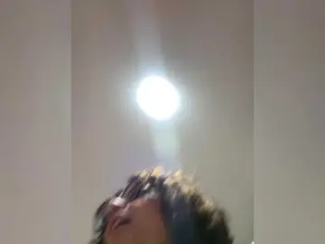MarilynStone  live sex cam