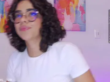 MarilynStone  live sex cam