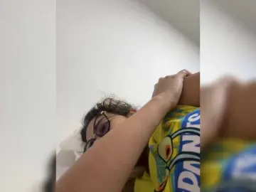 MarilynStone  live sex cam