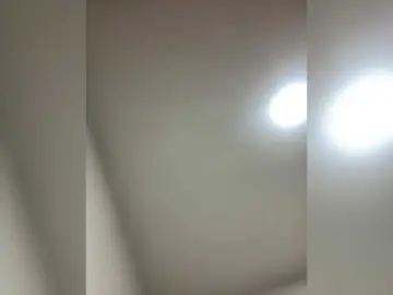 MarilynStone  live sex cam