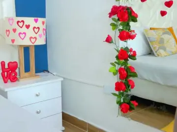 RubyRogers  live sex cam